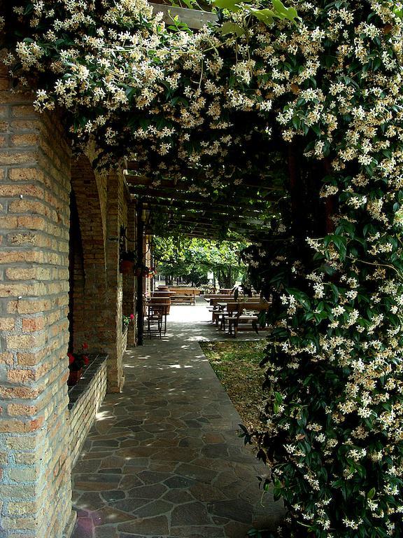 Agriturismo Isola Augusta Palazzolo dello Stella Ngoại thất bức ảnh