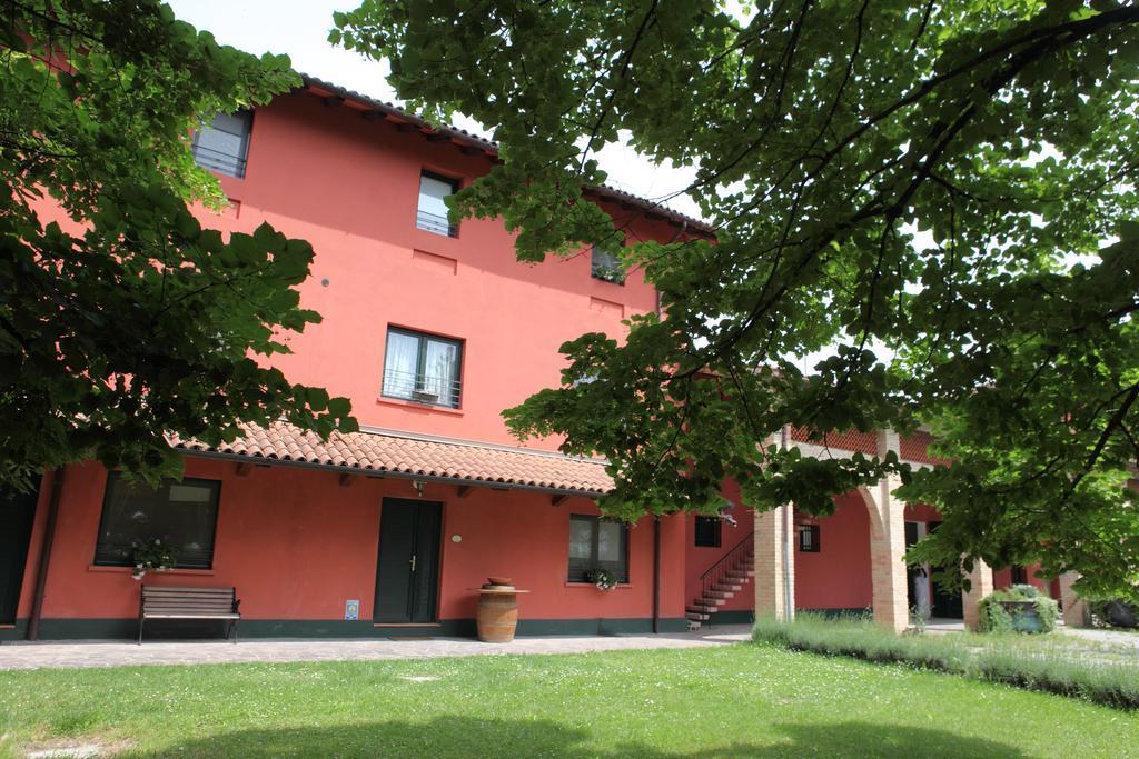 Agriturismo Isola Augusta Palazzolo dello Stella Ngoại thất bức ảnh